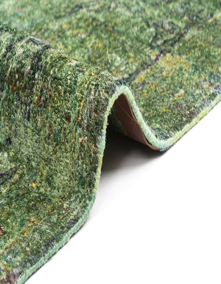 Detail image of  8' 9 x 11' 6  Hand Knotted Kundan Rug