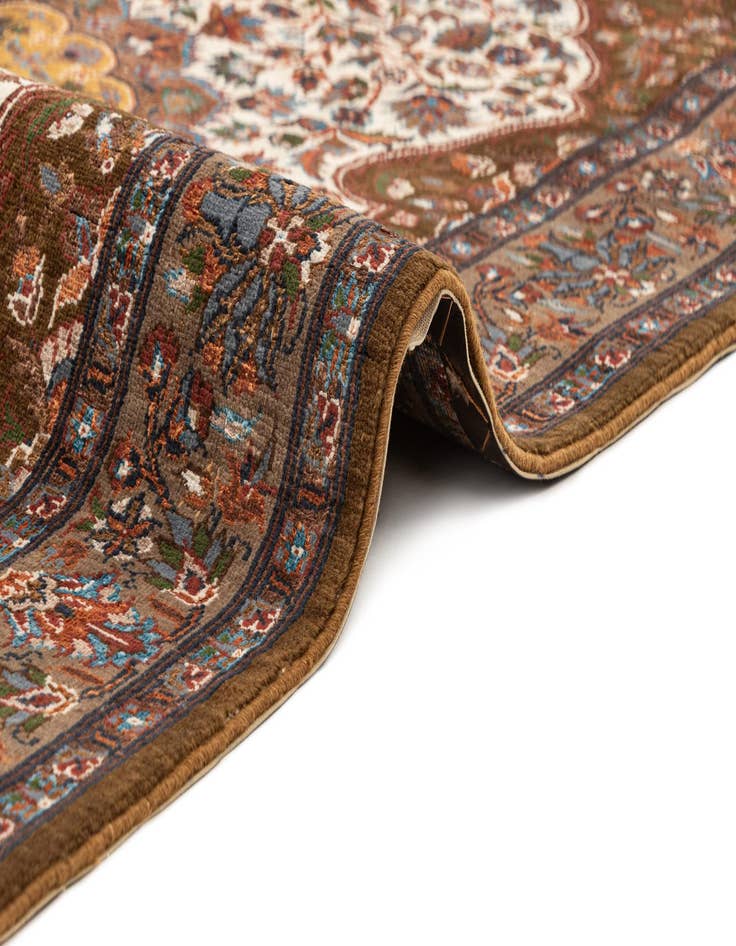 Detail image of  3' 8 x 6' 2 Lahour Rug