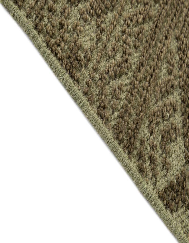 Detail image of  2' 1 x 3' 1  Hand Knotted Lana New Zealand Wool Rug