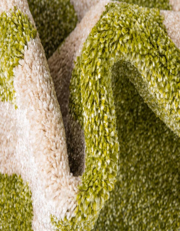 Detail image of  7' x 10' Lattice Rug