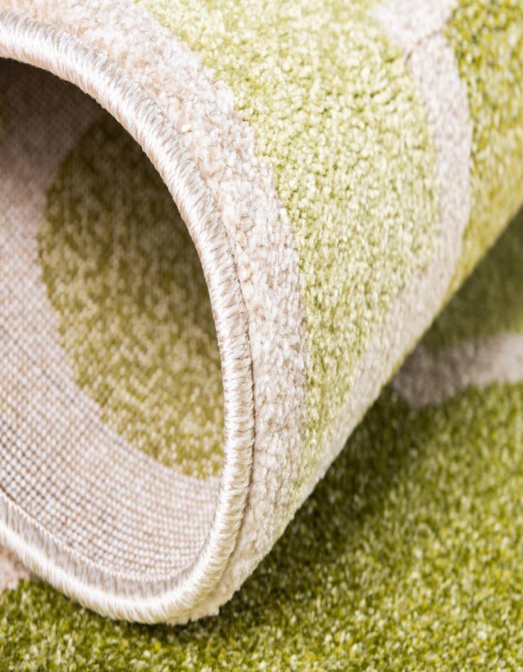 Detail image of  7' x 10' Lattice Rug