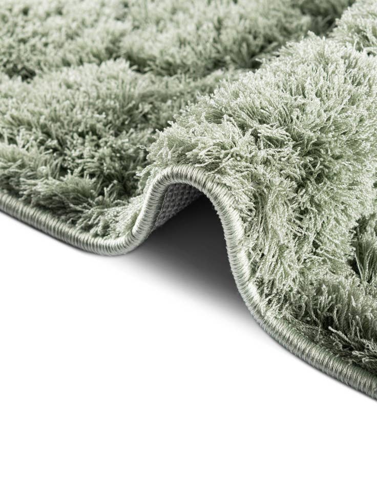 Detail image of  8' x 10' Lattice Shag Rug