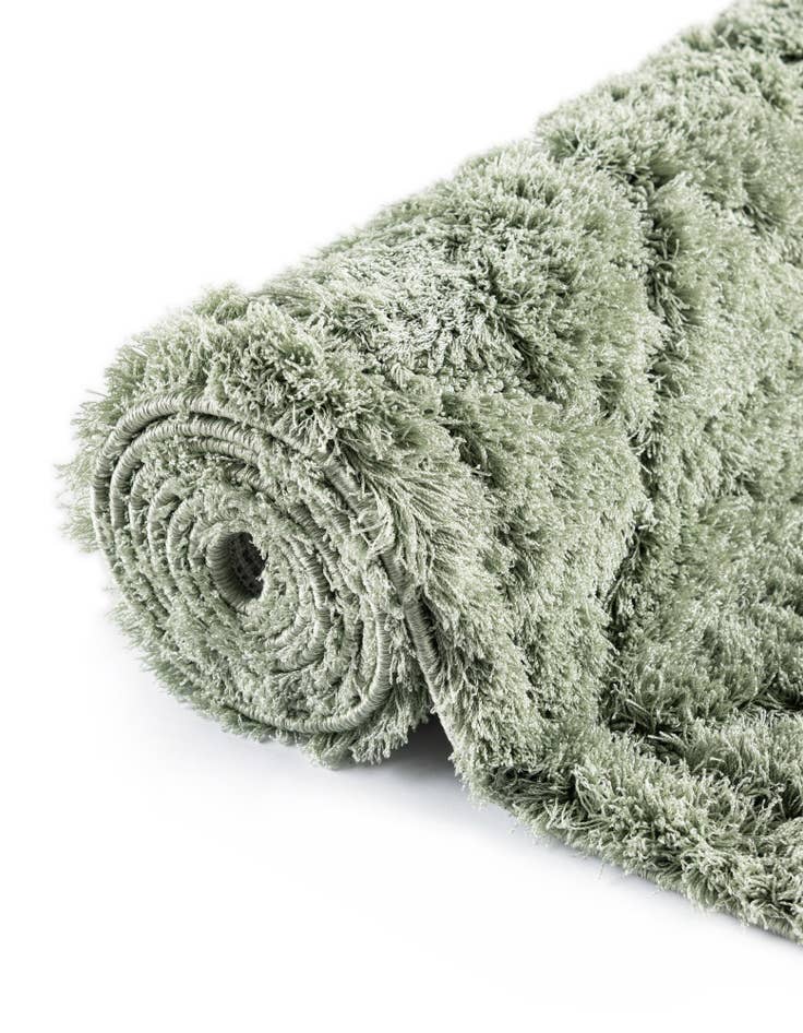 Detail image of  8' x 10' Lattice Shag Rug