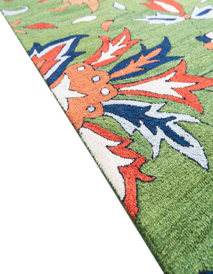 Detail image of  5' 1 x 8' Luna Rug