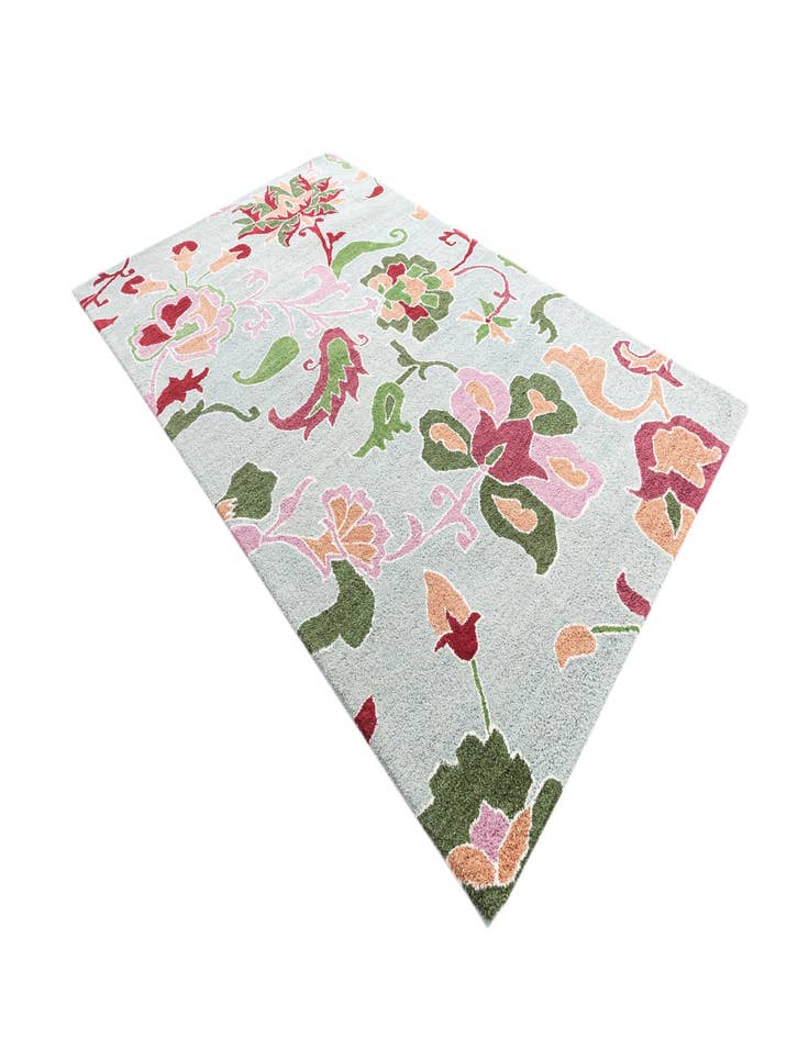 Detail image of  5' 1 x 8' Luna Rug