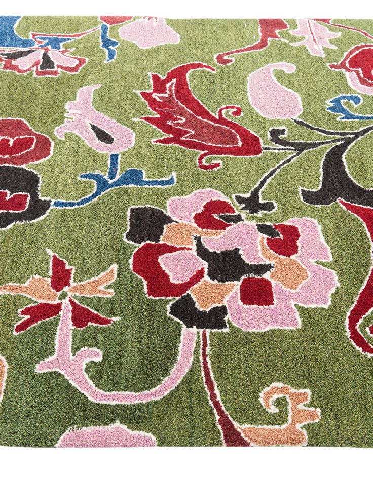Detail image of  5' x 8' Luna Rug