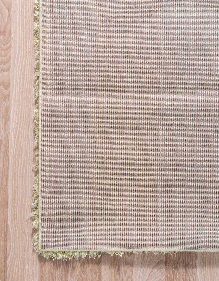 Detail image of 7' x 10' Luxury Solid Shag Rug