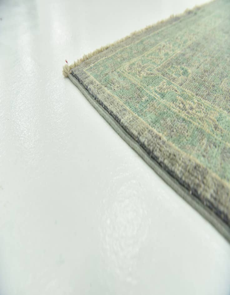 Detail image of  8' 10 x 12'  Hand Knotted Mamluk Ziegler Rug