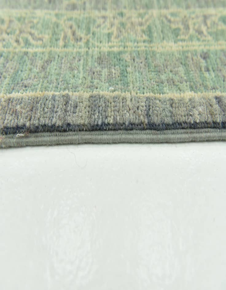 Detail image of  8' 10 x 12'  Hand Knotted Mamluk Ziegler Rug