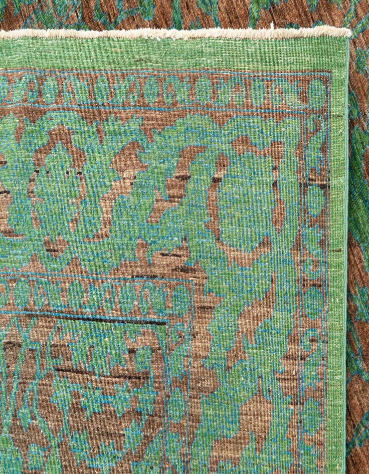 Detail image of  6' 8 x 9' 8  Hand Knotted Mamluk Ziegler Oriental Rug