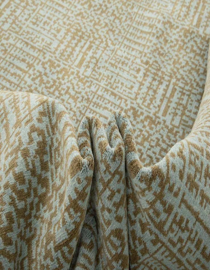 Detail image of  7' 7 x 10'  Hand Knotted Modern Himalaya Wool Rug