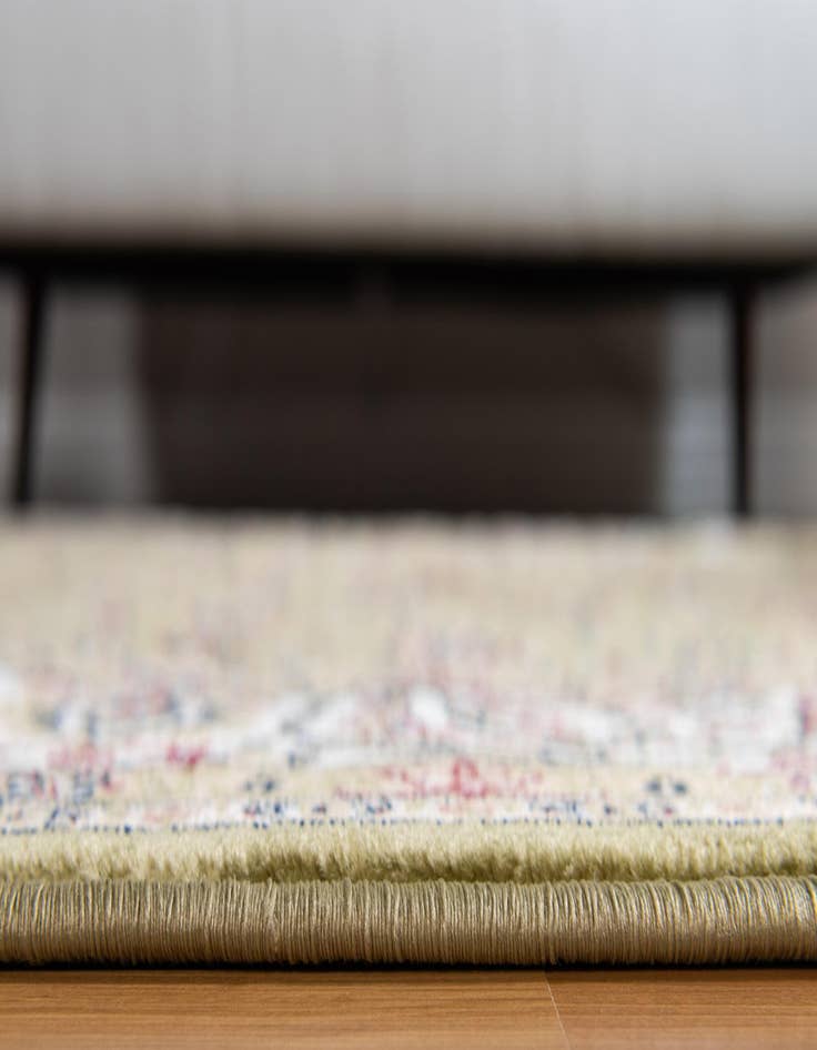 Detail image of 10' x 13' Nain Design Rug