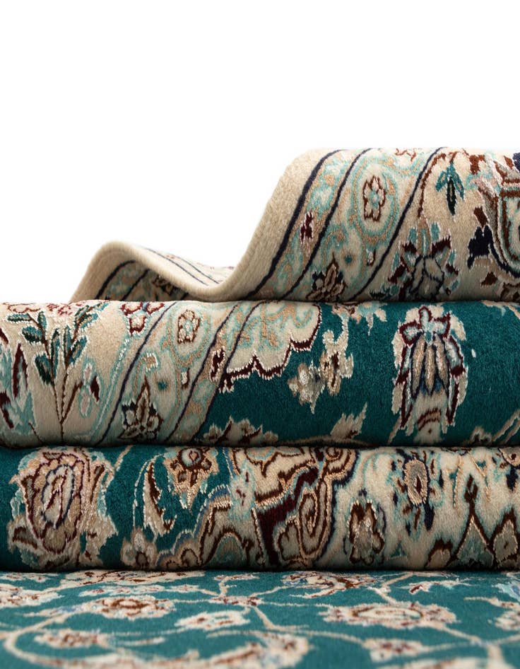 Detail image of  5' x 7' 6 Nain Rug