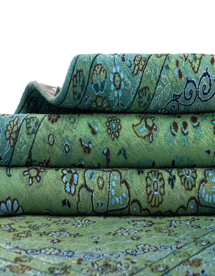 Detail image of  4' 3 x 6' 7 Nain Rug