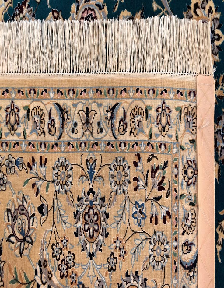 Detail image of  6' 9 x 10' 2 Nain Rug