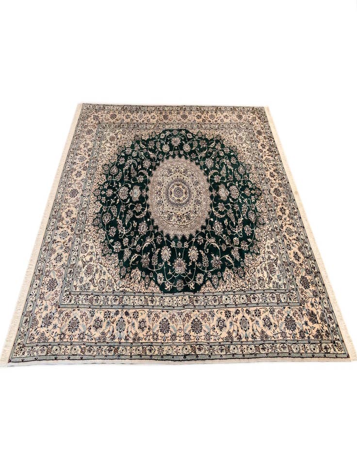 Detail image of  6' 10 x 8' 5 Nain Rug