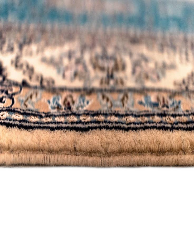 Detail image of  4' 3 x 6' 1 Nain Rug