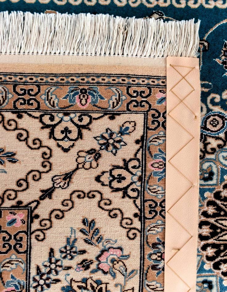 Detail image of  4' 3 x 6' 5 Nain Rug