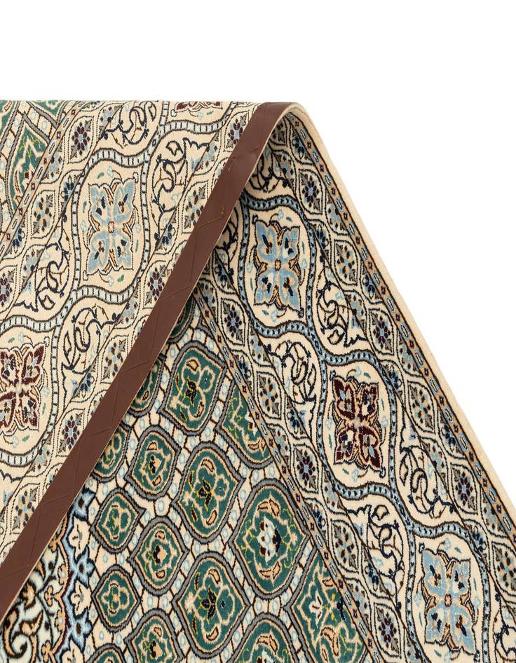 Detail image of  5' 1 x 7' 9 Nain Rug