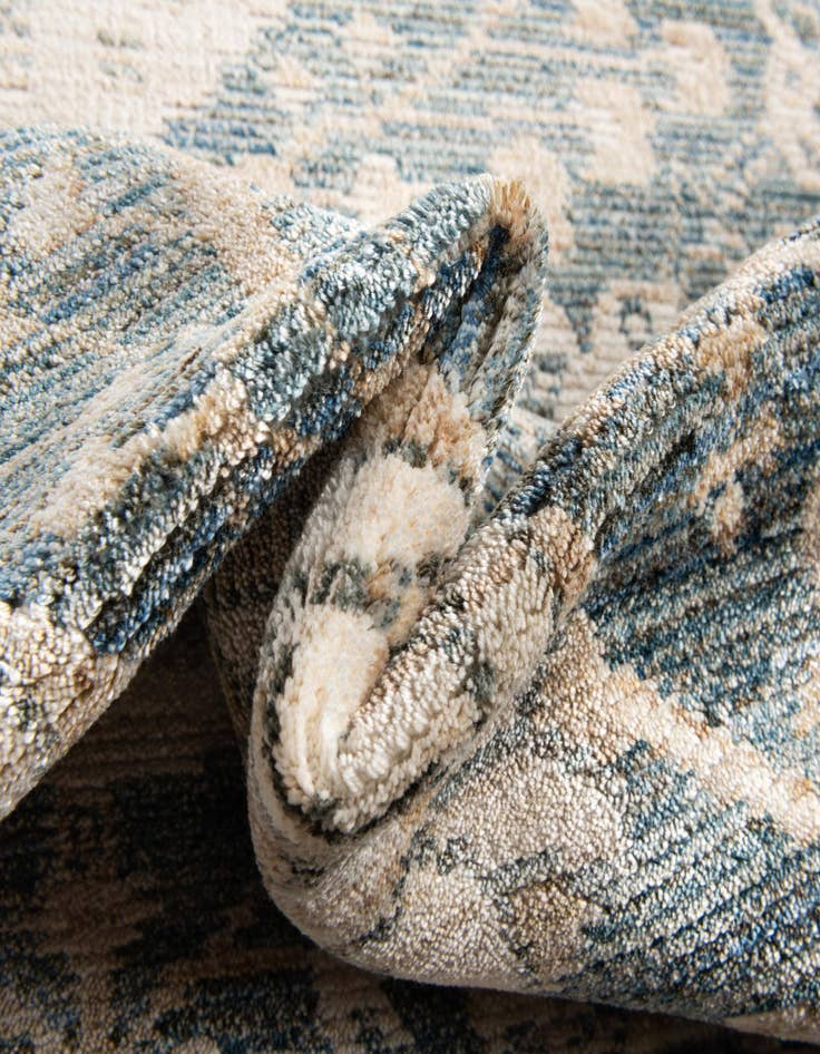 Detail image of  5' 3 x 7' 7 Noble Rug