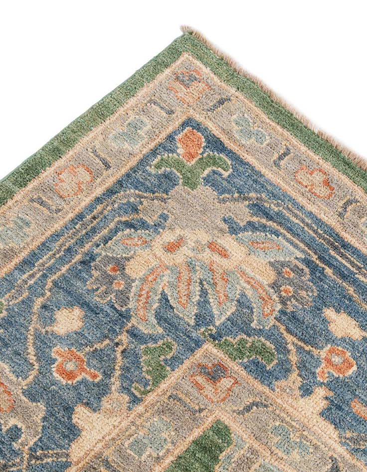 Detail image of  8' 1 x 9' 11  Hand Knotted Oushak Wool Rug