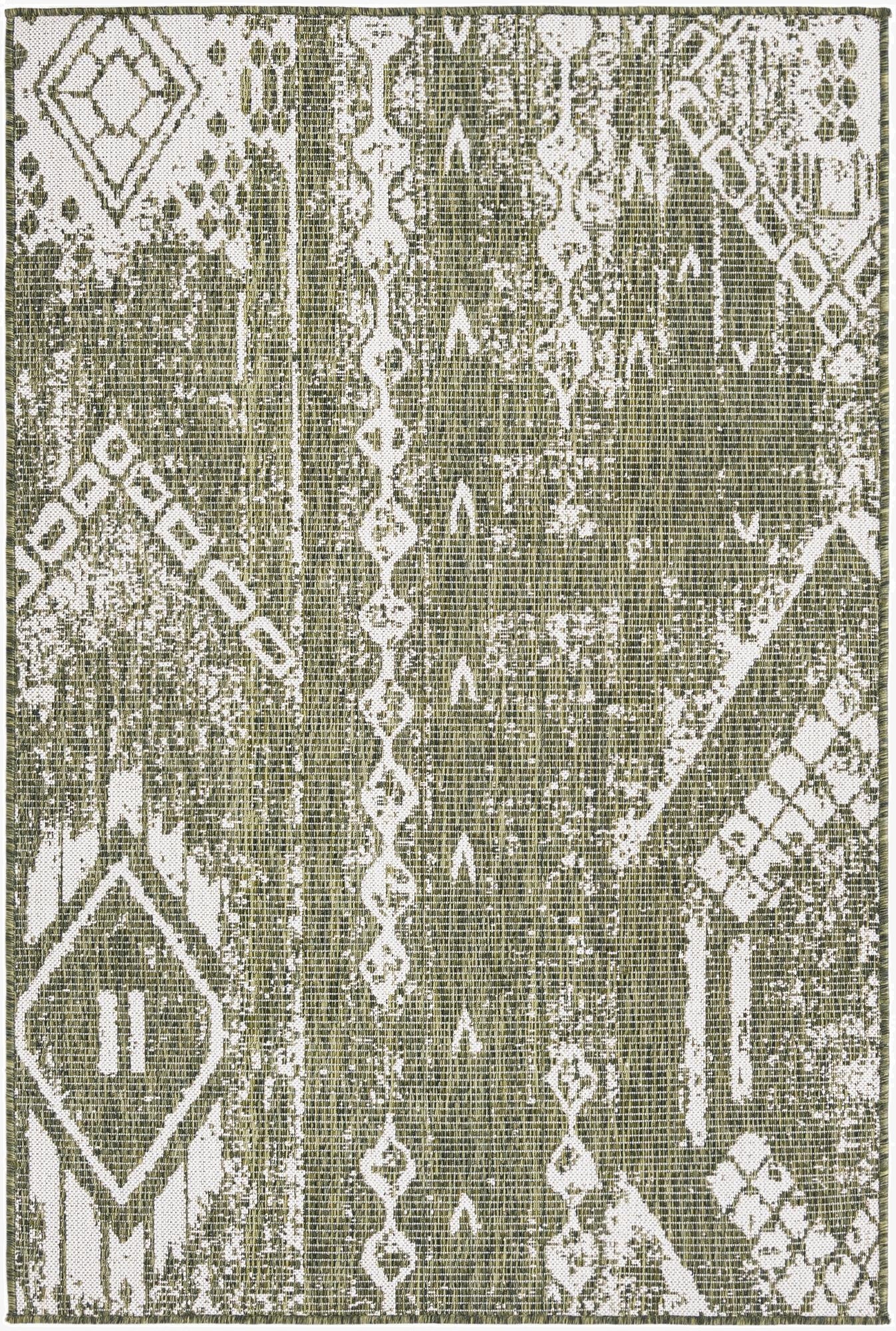  4' x 6'  Washable Bohemian Indoor / Outdoor Rug