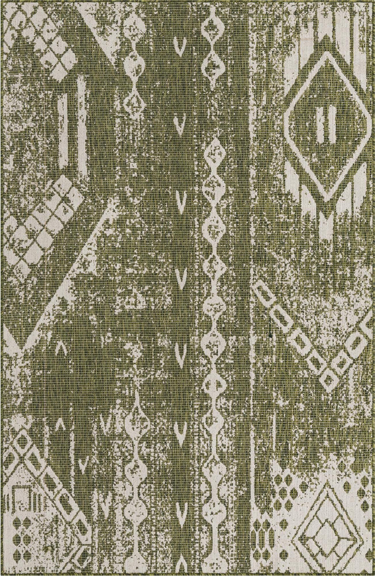  5' 3 x 8'  Washable Bohemian Indoor / Outdoor Rug