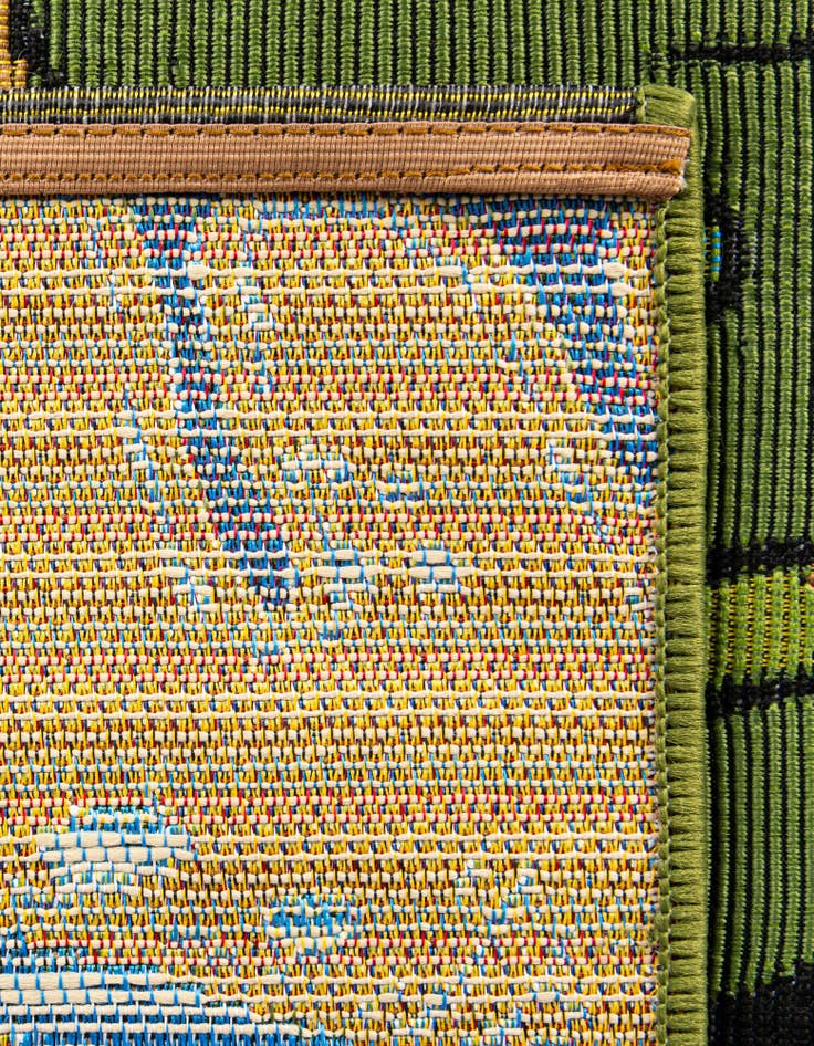 Detail image of  4' x 6'  Washable Botanical Indoor / Outdoor Rug