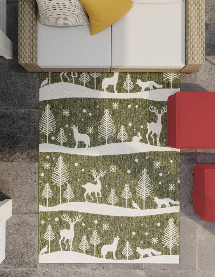 Detail image of  4' x 6'  Washable Holiday Indoor / Outdoor Rug