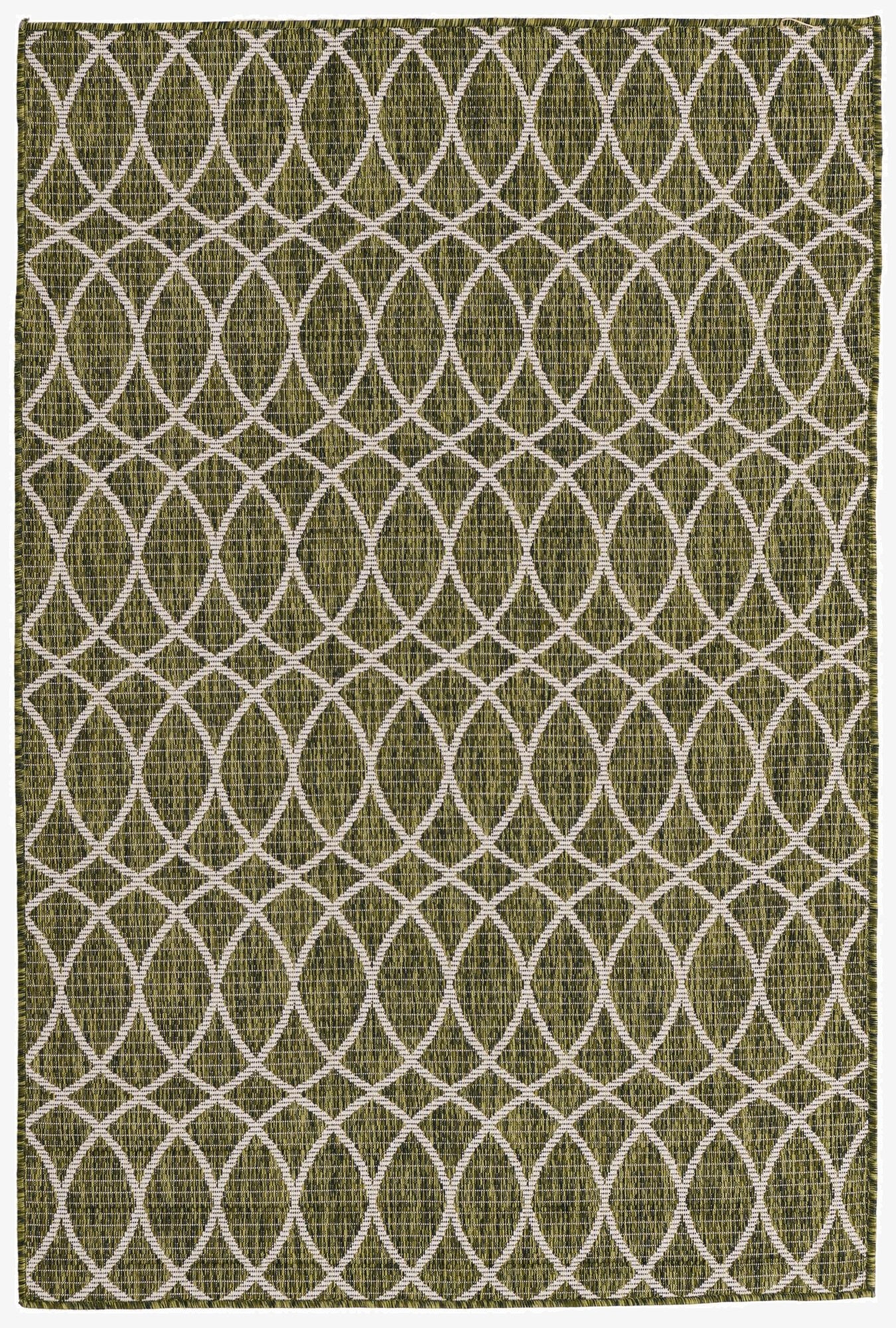  4' x 6'  Washable Lattice Indoor / Outdoor Rug