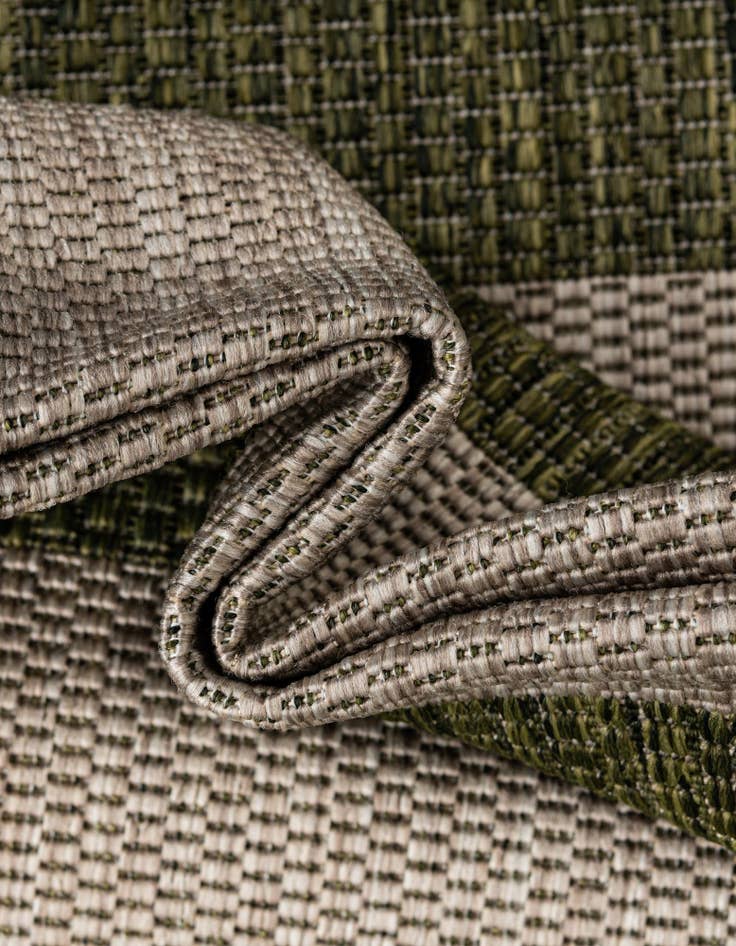 Detail image of  10' x 13'  Washable Ribbon Indoor / Outdoor Rug