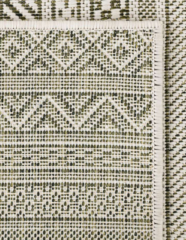 Green 6' x 9' Ribbon Outdoor Rug | Rugs.com