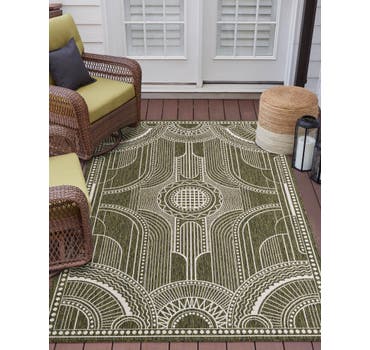 Green 6' x 9' Traditional Indoor / Outdoor Rug | Rugs.com