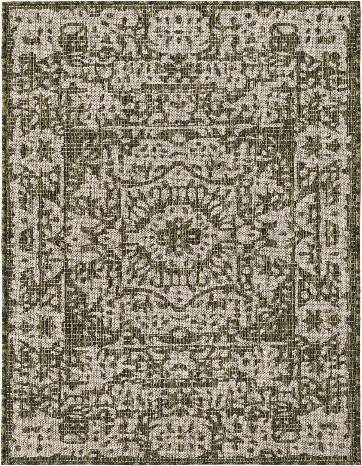 Primary image  2' 6 x 4' 2  Washable Traditional Indoor / Outdoor Rug