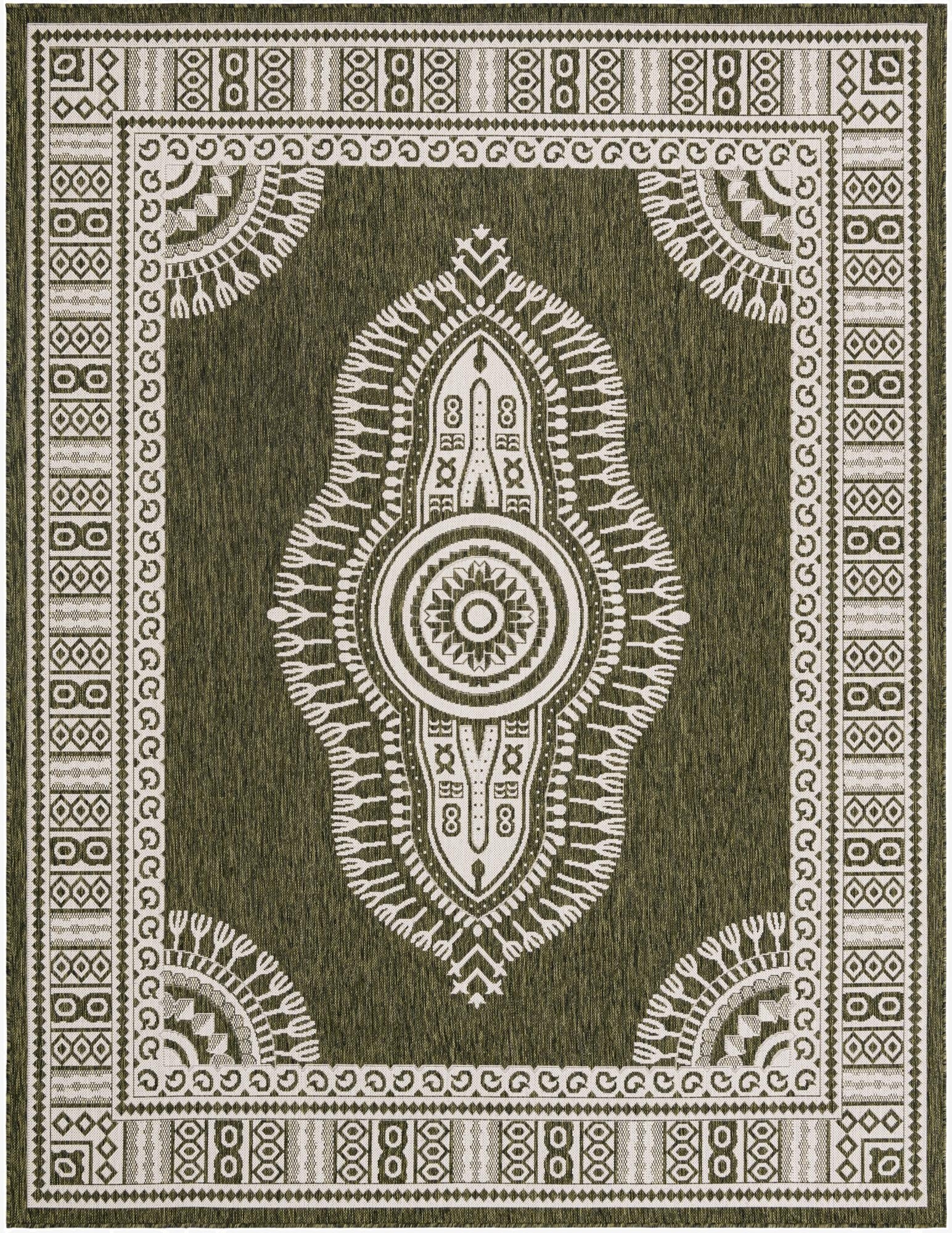  7' 10 x 10'  Washable Traditional Indoor / Outdoor Rug