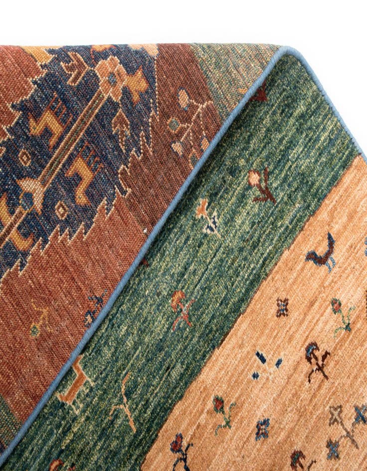 Detail image of  5' 6 x 8' Rubin Wool Rug