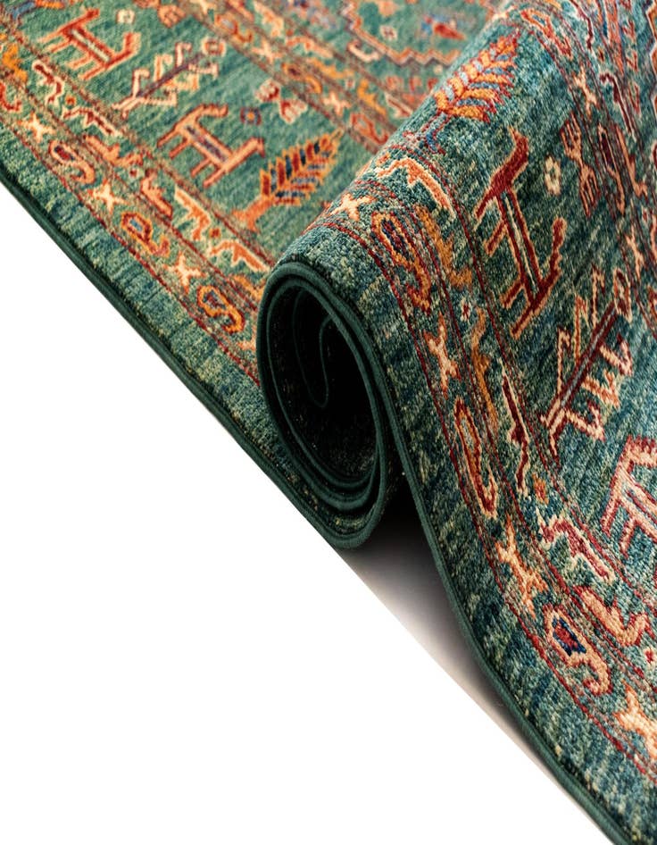 Detail image of 6' 8 x 10' 1 Samarkand Wool Rug