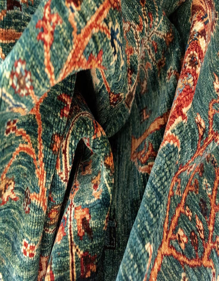 Detail image of 6' 2 x 9' 4 Samarkand Wool Rug