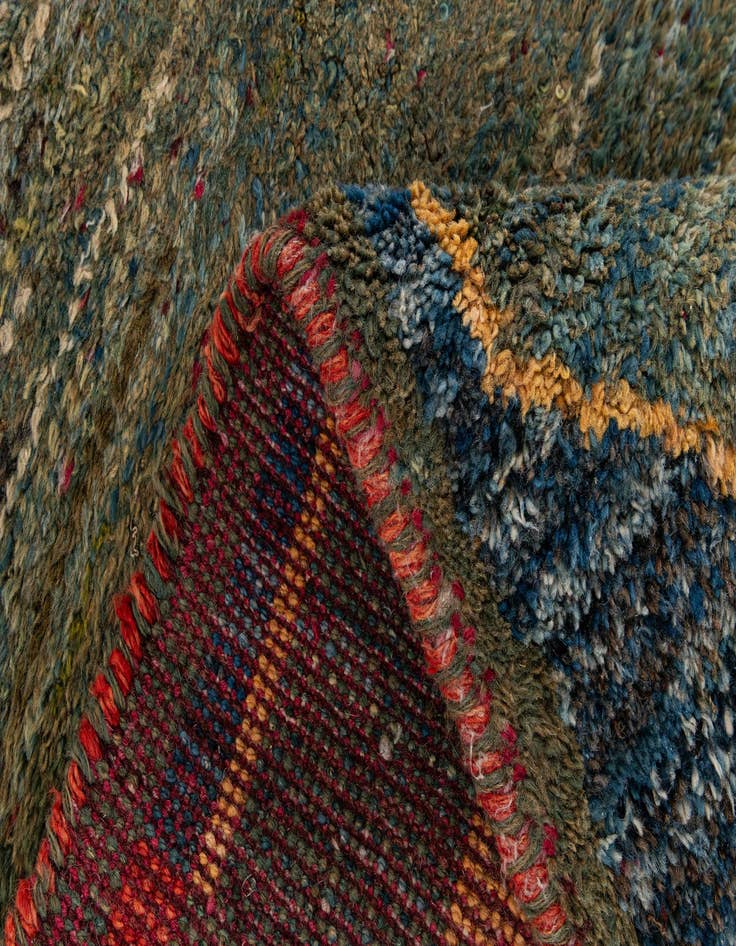 Detail image of  2' 8 x 3' 11  Hand Knotted Shiraz-Gabbeh Persian Wool Rug