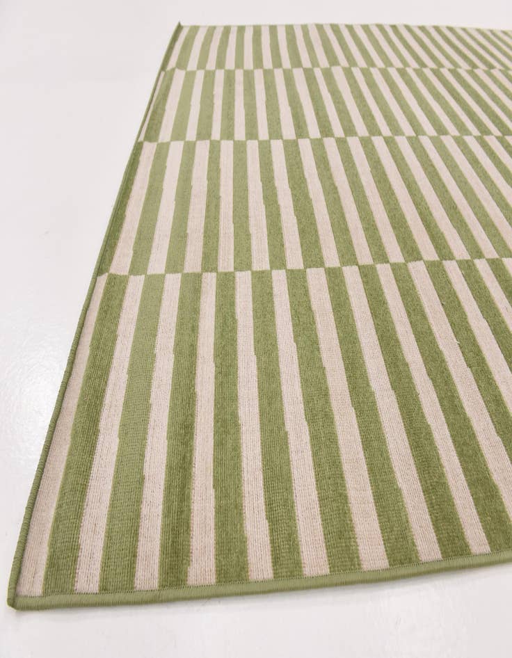 Detail image of  5' x 7' 6 SoHo Rug