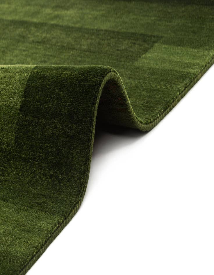 Detail image of  4' 11 x 6' 4 Sonaghuly Rug