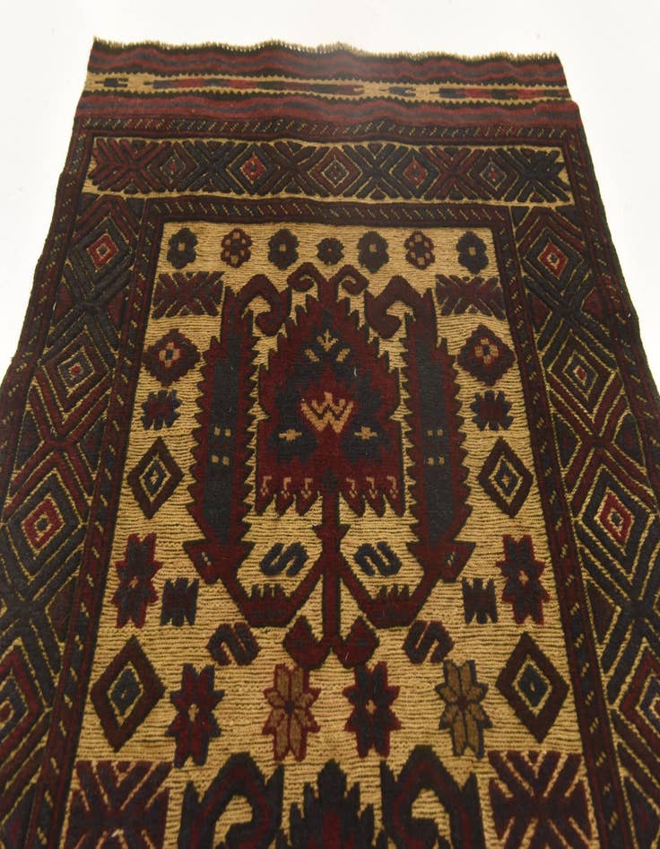 Detail image of  2' 10 x 4' 5  Hand Knotted Sumak Wool Rug