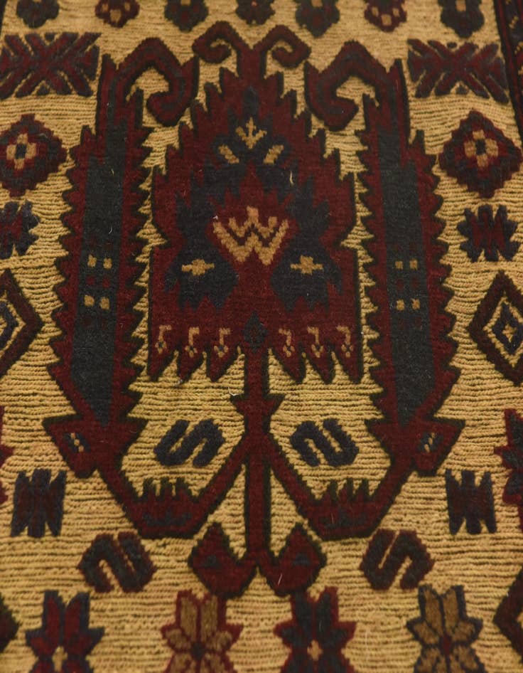 Detail image of  2' 10 x 4' 5  Hand Knotted Sumak Wool Rug