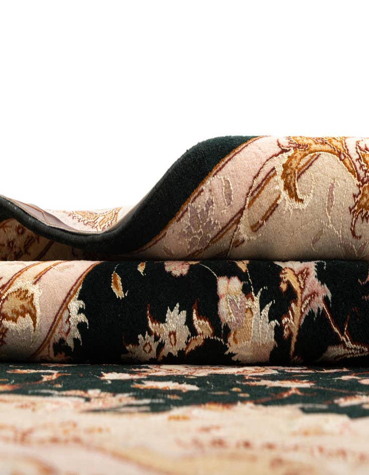 Detail image of  5' 6 x 8' 2 Tabriz Rug