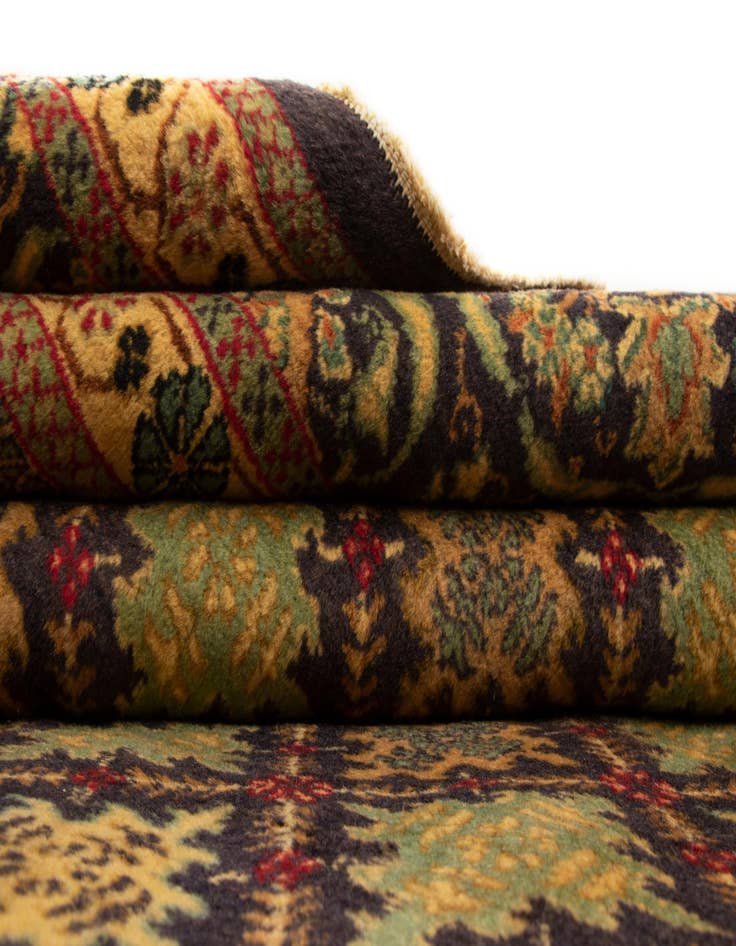 Detail image of  8' 6 x 11' 4  Hand Knotted Tabriz Persian Wool Rug