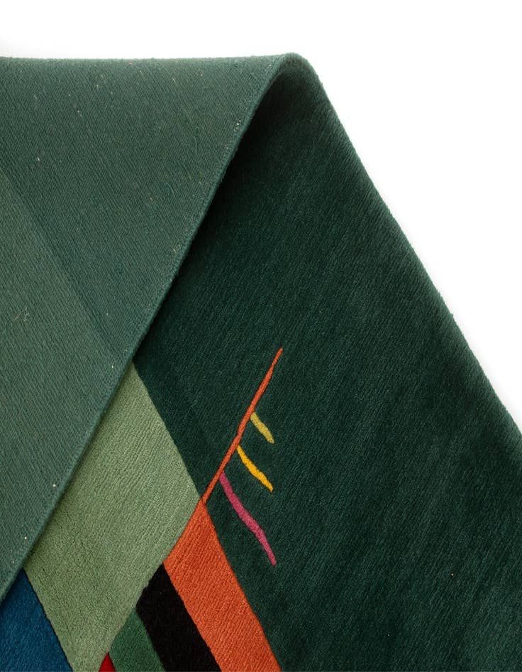 Detail image of  6' 9 x 9' 9 Tibeter Rug