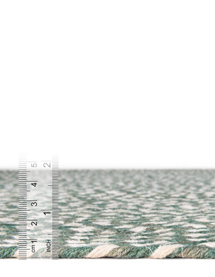 Detail image of  6' 1 x 9'  Hand Tweed Braided Jute Rug