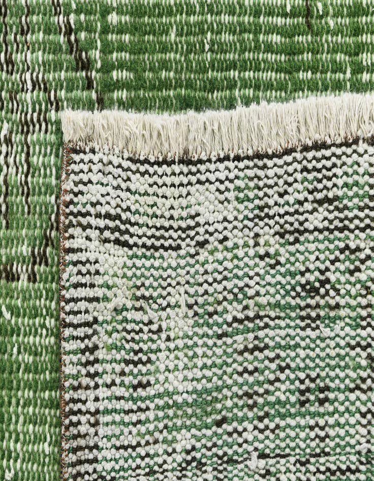 Detail image of  5' 5 x 9' 1 Ultra Vintage Wool Rug