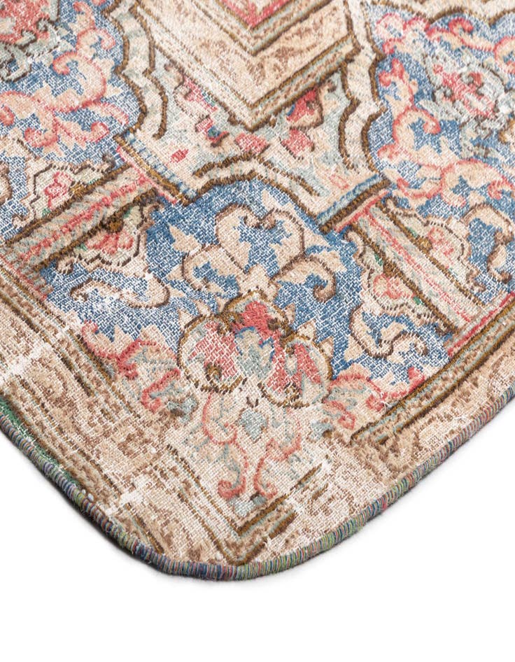 Detail image of  9' 5 x 12' 6 Vintage Royal Wool Rug