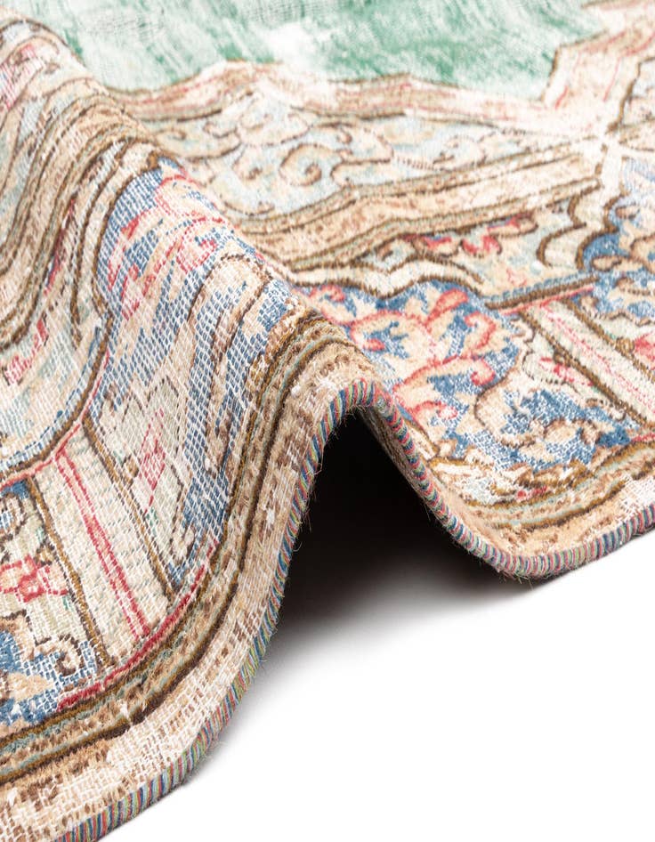 Detail image of  9' 5 x 12' 6 Vintage Royal Wool Rug